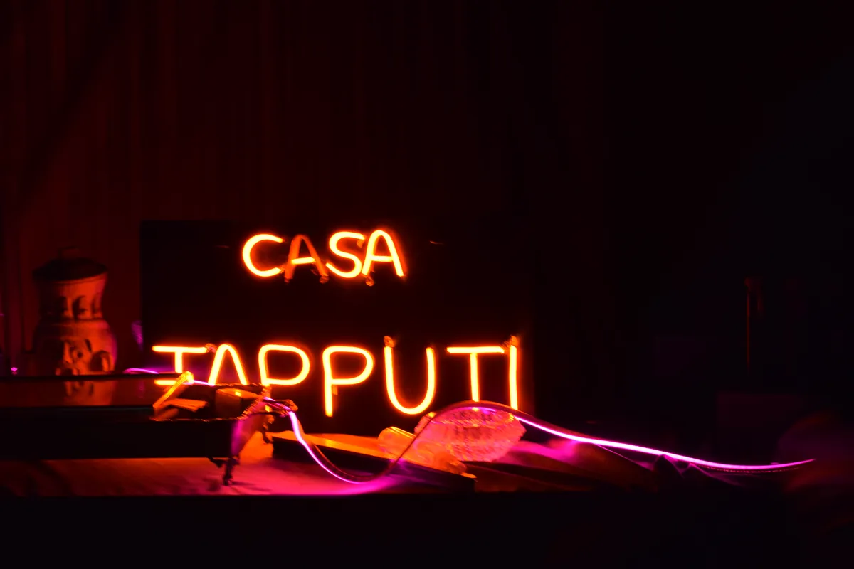 Showroom Casa Tapputi — Jalapa 234